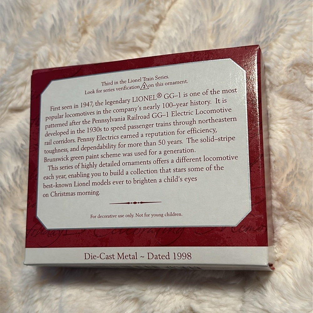 Hallmark Keepsake Ornament Lionel Train Series Pennsylvania GG-1 Locomotive NIB - Picture 2 of 2